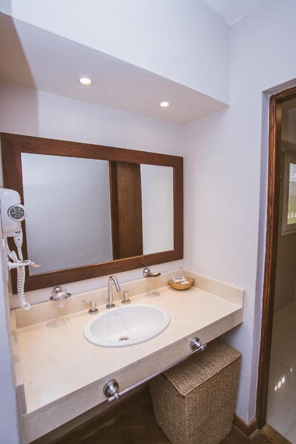 Aparthotel Rio Arriba & & Resto Bella Vista (Corrientes)